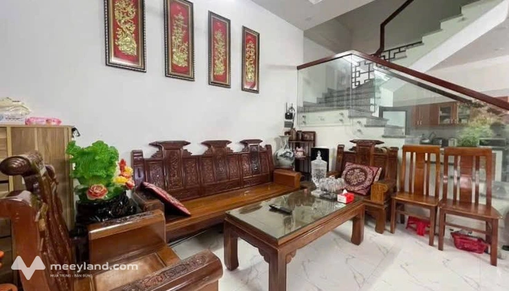 Bán nhà 3 tầng, ngõ ô tô tới cửa, gần khu đô thị Mai Pha, cách đường chính khu đô thị chưa đầy 100m