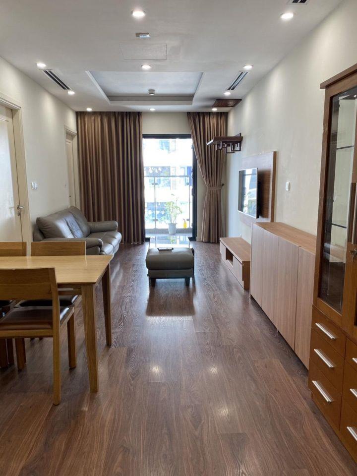 Imperia Garden 2PN - dt 70m2 - bc mát Đông Nam view nội khu- giá 7.3 tỷ
