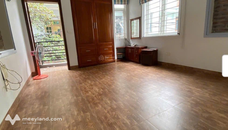 Cho thuê nhà nguyên căn Long Biên không gian rộng rãi ~200m² - Chu Huy Mân Phúc Lợi