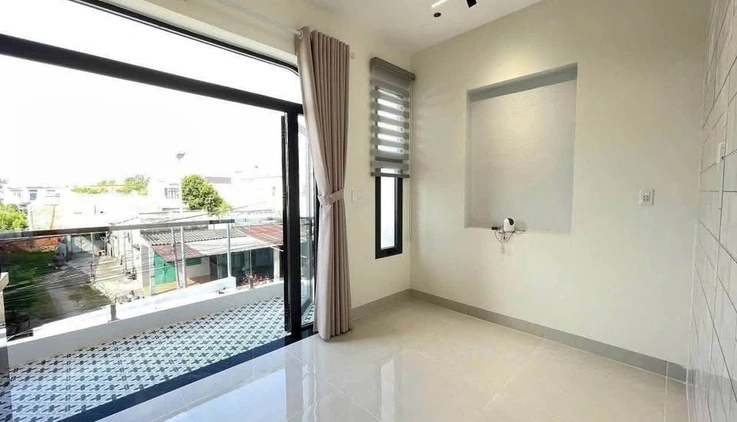 Chính chủ gửi - Nhà lầu đẹp gần chợ An Ngãi – Long Điền