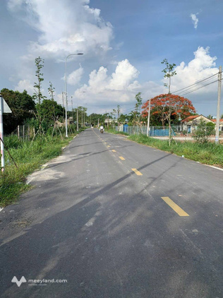 Bán lô đất 500m2, đối diện dự án Vinhome, giá tốt cho anh chị đầu tư
