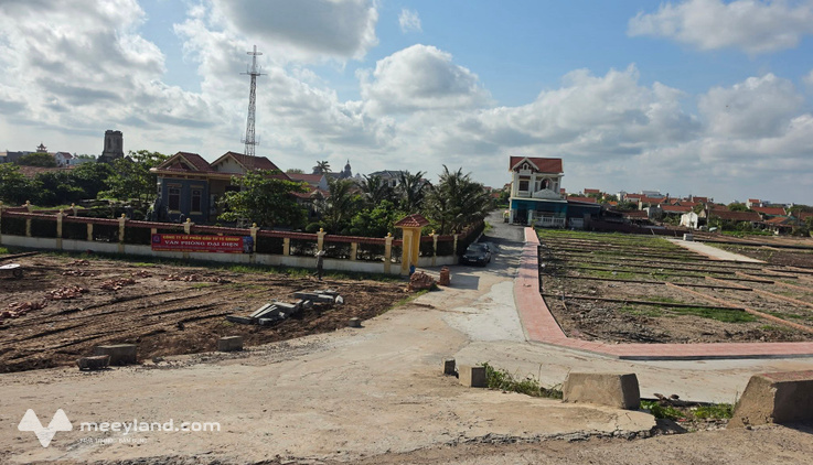 Bán lô đất biển cạnh bãi tắm Hải Xuân