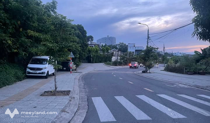 Продаётся участок, 80 м², Cẩm Lệ