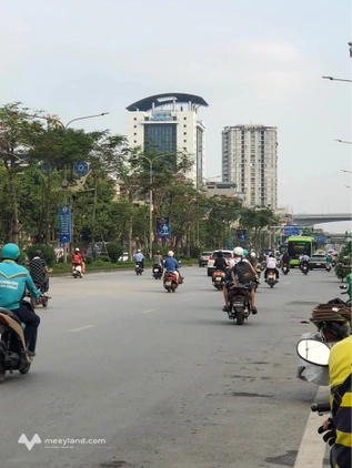 Bán nhà Trần Khát Chân, lô góc, mặt tiền rộng, 5 tầng, thiết kế thông sàn, ô chờ thang máy