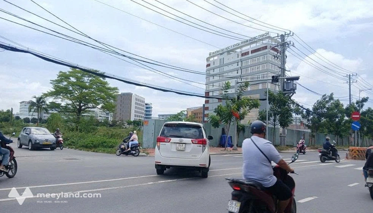Bán đất thổ cư mặt tiền kinh doanh Nguyễn Cửu Phú, Xã Tân Nhựt, thành phố Hồ Chí Minh, 4421m2, ngang 22m, nở hậu 47m