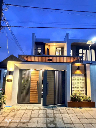 Bán nhà trung tâm Long Điền, giá 4,2 tỷ, có hỗ trợ vay ngân hàng, khu dân cư an ninh