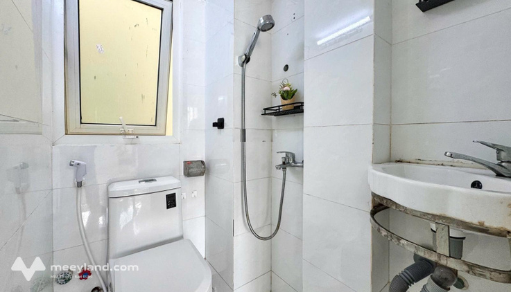 Siêu phẩm duplex - full nội thất - cửa sổ trời gần Khu Etown Cộng Hoà - K300 - ĐH Văn Hiến 3 - 5p