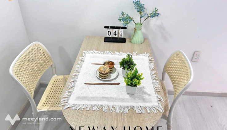 Siêu phẩm ban công giá rẻ, sẵn nội thất, gác cao gần Etown - K300 - Sân bay hợp gia đình, NVVP - SV