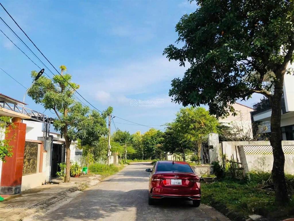 Bán lô đất đẹp hướng đông kdc hồ khe mây