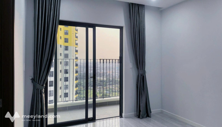 (tìm couple thuê phòng master) giá 3tr/phòng - nội thất sẵn máy lạnh - tủ lạnh vào ở liền