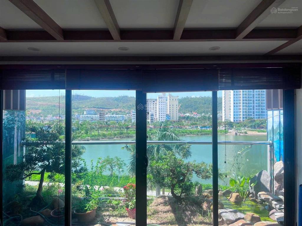 Chính chủ bán gấp căn mặt hồ little vietnam hạ long 81.3m² full nội thất cao cấp