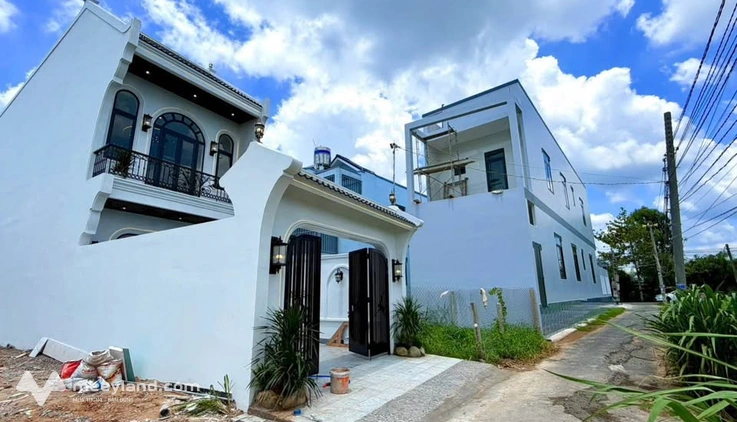 Nhà Mỹ Phong, diện tích 5x30m, 3 phòng ngủ, hướng Tây, giá 3,19 tỷ