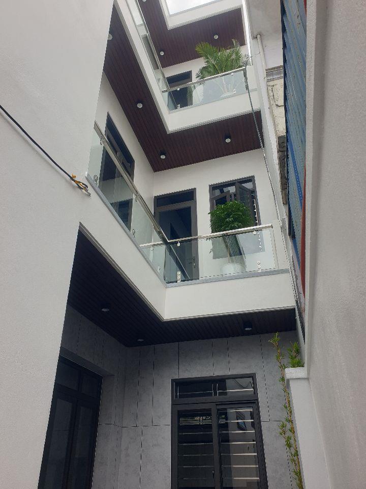 BÁN NHÀ ĐẸP 2.85 TỶ 3 TẦNG 62M2 Ô TÔ ĐỖ CỬA NGÕ TRẦN BÍCH SAN