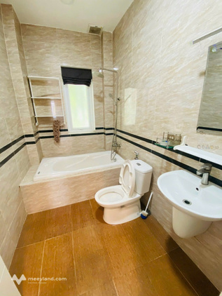 Cho thuê nhà phố Mega Village Khang Điền, 3 phòng ngủ, đầy đủ tiện ích