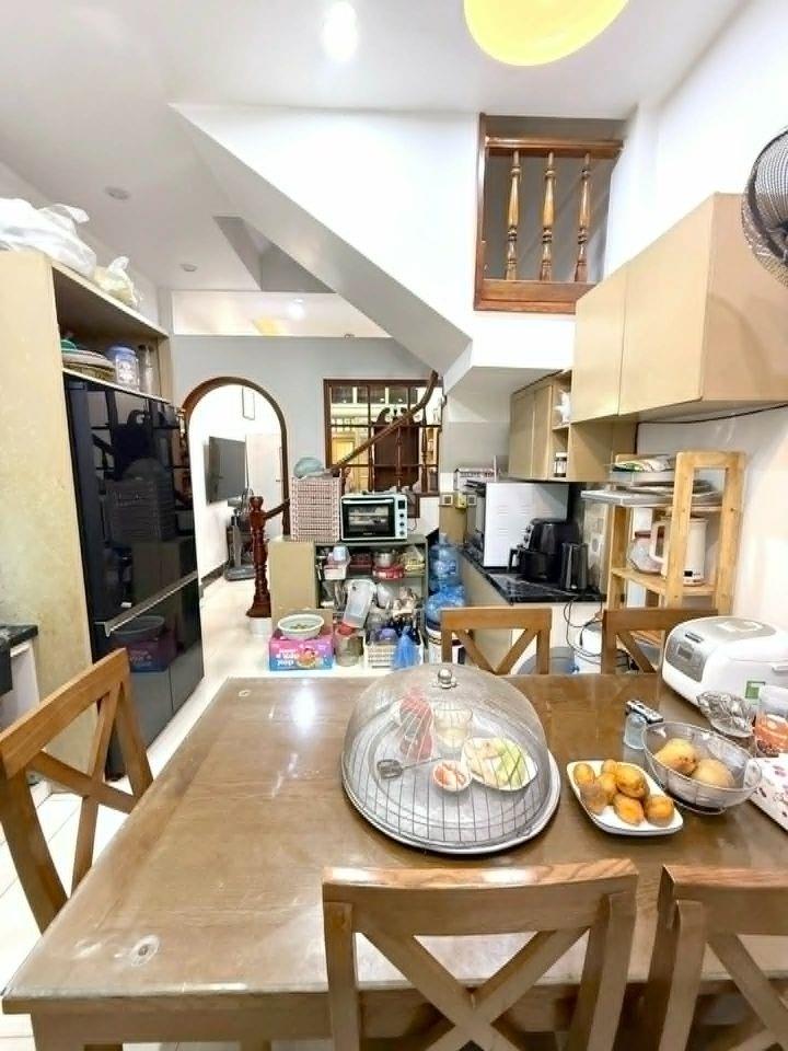 BÁN GẤP NHÀ ĐỘI CẤN TT BA ĐÌNH GIÁP RANH TÂY HỒ, CẦU GIẤY 52M X 5 TẦNG NHỈNH 16 TỶ.