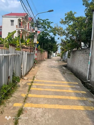 Bán đất vàng 80m2, mặt tiền hơn 4m, ô tô tránh nhau, gần khu công nghiệp Quế Võ 1