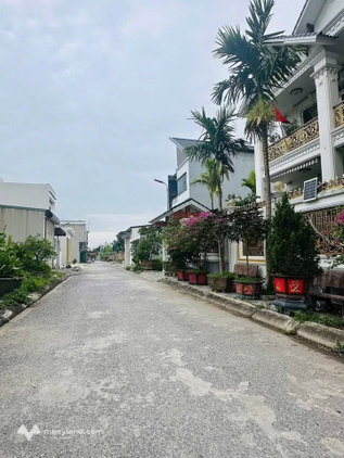 Bán đất tại Đông Hưng, Thái Bình, 90m2, mặt tiền 5m, sát chợ, gần bệnh viện, giá chỉ 1.6 tỷ