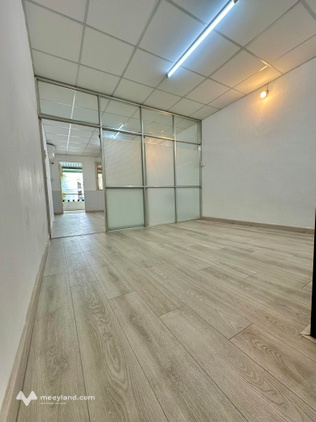 Hot - Phú Nhuận - Huỳnh Văn Bánh - 50m2 - 2 tầng - sổ nở hậu - cách 20m ra mặt tiền - 7,6 tỷ