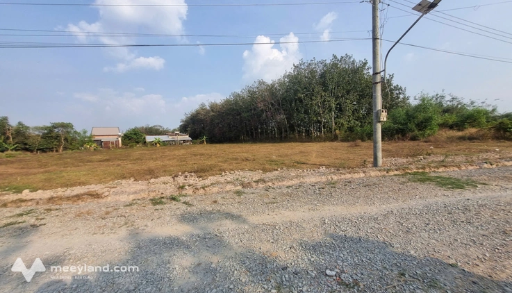 Diện tích 155m2 thổ cư, gần khu công nghiệp, đường rộng 8m, 470 triệu
