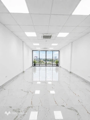 Chính chủ cho thuê văn phòng phân lô Hoàng Cầu, 70m2 tầng cao giá 13 triệu