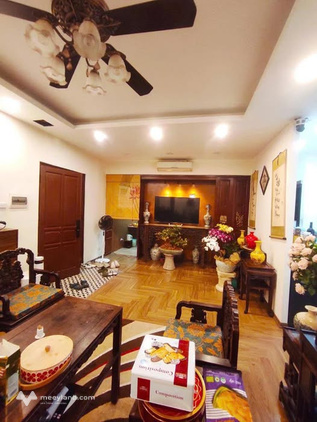 Bán đất ngõ ô tô thông, phường Nghĩa Đô, tặng nhà 5 tầng, giá 15.5 tỷ