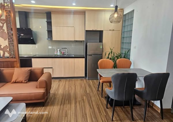 Bán nhà Nghĩa Đô, Cầu Giấy, ô tô 16 chỗ đón 3 bước