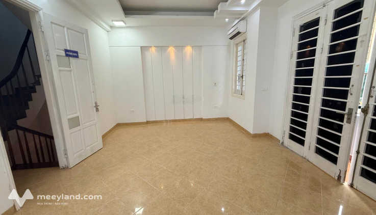 Cho thuê sàn văn phòng 60m² tại quận Đống Đa, gần Đại học Ngoại Thương, giá chỉ từ 4 triệu/tháng