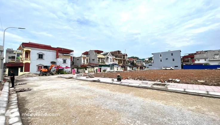 Bán lô đất đẹp, hướng Đông Nam, đấu giá ngõ 63 Trần Tất Văn, Kiến An