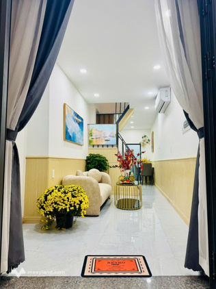 Nhà mới đẹp! Nguyễn Thượng Hiền, phường Bàn Cờ, 3 tầng, giá 4,9 tỷ