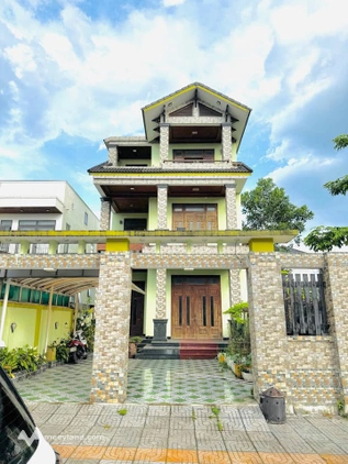 Bán nhà 3 tầng trung tâm Đông Hà, giá 3 tỷ