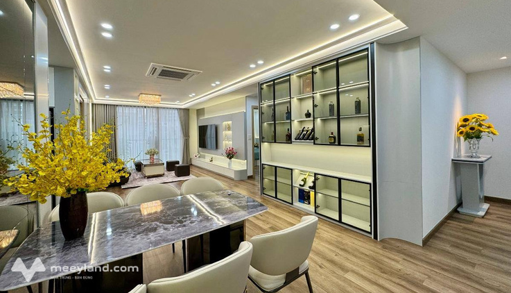 Chính chủ bán căn hộ chung cư N04B Ngoại Giao Đoàn – Căn góc 130m2