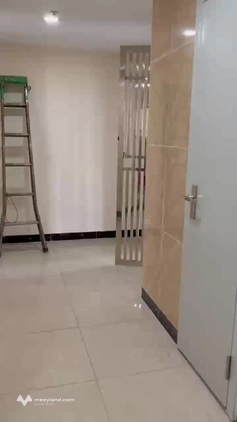 Cho thuê chung cư Vinaconex 1 số 289 Khuất Duy Tiến, 100m2, 3 phòng ngủ, đồ cơ bản