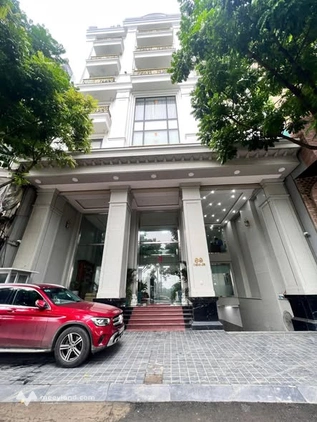 Mặt phố Xã Đàn 450m2 mặt tiền 12m, full thổ cư, 330 tỷ, 4 mặt thoáng, doanh thu 8 tỷ/năm