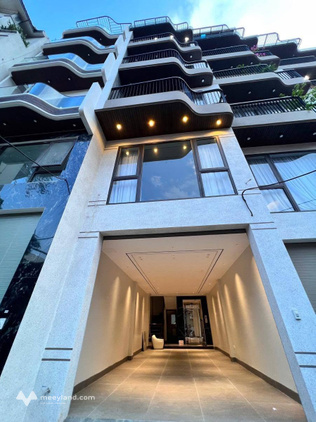 Nhà 7 tầng thang máy, 52m² trung tâm Sài Đồng, sống sang, đi phố cực nhanh