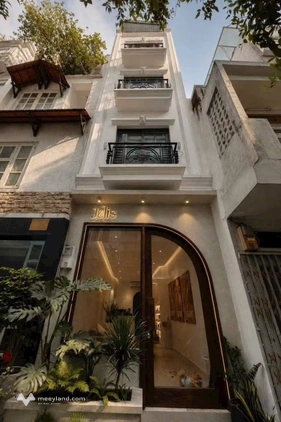 Một góc nhỏ giữa lòng thành phố, nhưng đủ để thấy Sài Gòn vẫn còn những khoảng lặng rất đẹp