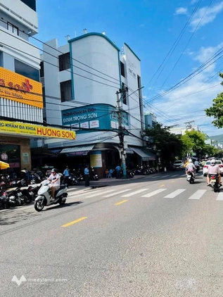 Bán nhà mặt tiền kinh doanh Nguyễn Thái Học, gần Trần Thị Kỷ