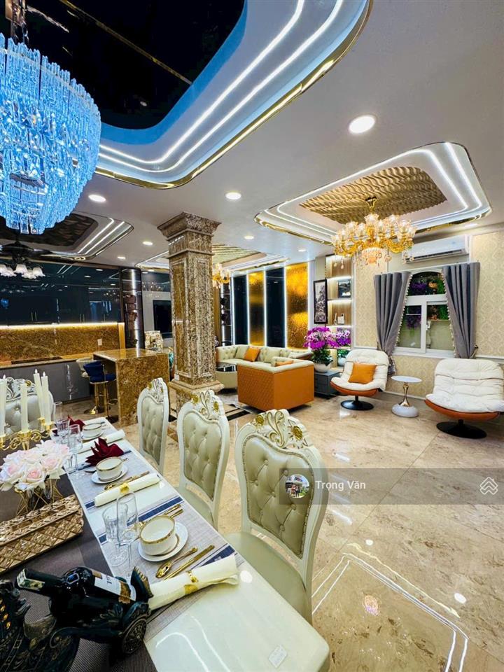 Xe hơi đỗ cửa cạnh nhà thờ sao mai nhà mới sổ 73,7m². chỉ 11,5 tỷ