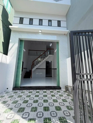 Bán nhà tại hẻm 220/2/14 Nguyễn Thái Học, Quy Nhơn, 66m2, 3 phòng ngủ, hướng Đông Nam mát mẻ