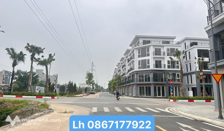 Cần bán căn thô 98m2 khu đô thị Tây Nam Việt Trì, mặt là công viên cây xanh đi bộ, Lạc Long Quân, kinh doanh tốt