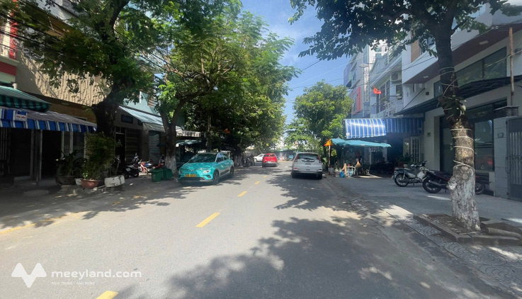 Cho thuê nhà 3 tầng mặt tiền Nguyễn Lộ Trạch - Hoà Cường Nam - Hải Châu, giá 22 triệu/tháng