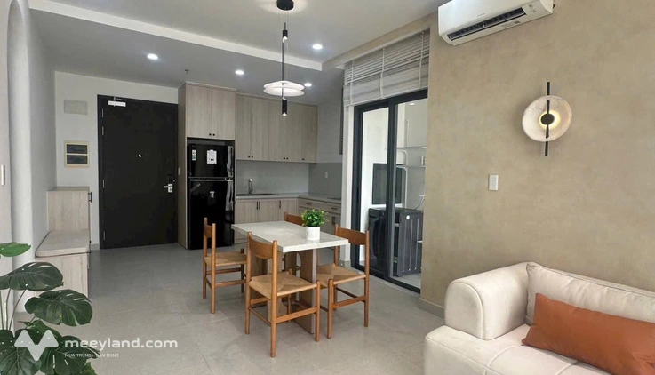 Bán căn hộ Cộng Hòa Plaza Tân Bình, 100m², 2 phòng ngủ, tầng trung view thoáng, giá 4,9 tỷ