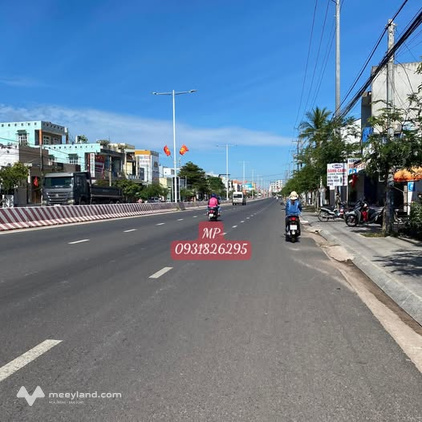 Bán nhà mặt tiền gần chợ Phước Lâm, giá 7,2 tỷ