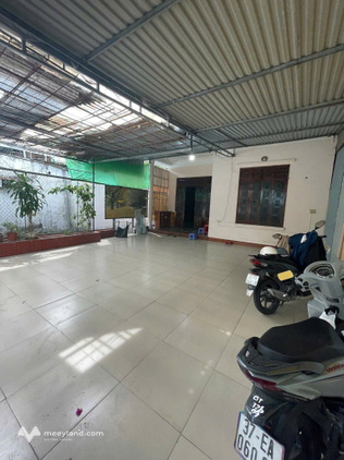 Cho thuê nhà 2,5 tầng – Hưng Bình – thành phố Vinh