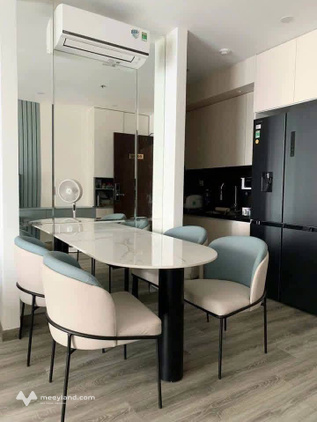Bán căn hộ chung cư Phúc Thịnh, Quận 5, 64m2 rộng rãi, 1 phòng ngủ, vị trí giáp Quận 1, giá 2,95 tỷ