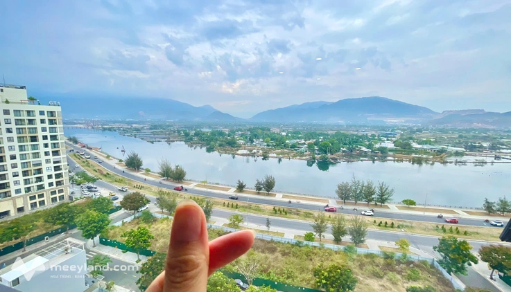 Bán căn chung cư SSH08, Hà Quang 1, diện tích 58m2, thiết kế 2 phòng ngủ