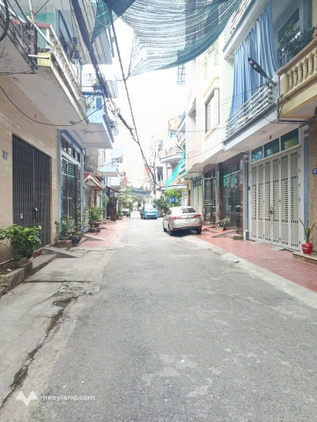 Bán nhà 3 tầng khu đô thị Trần Hưng Đạo, diện tích 57,8m2, gần ngay đường Trần Phú