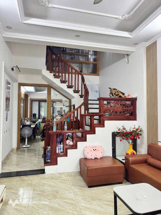 Bán nhà 4 tầng mặt phố Ỷ Lan, Ngọc Châu, 50m2, ngang 3,85m, 4 ngủ, đường thoáng rộng