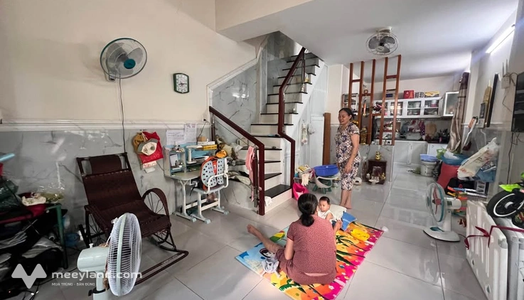 Hẻm xe hơi 5m thông - Tô Ký quận 12