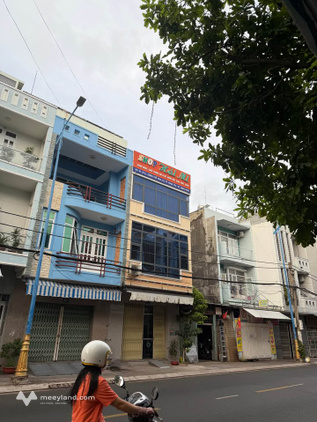 Land for sale, 80 m², Phường 9