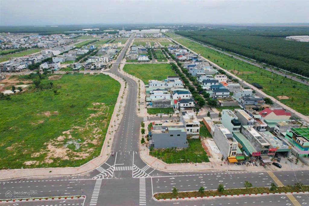 Bán đất tp đồng nai nhơn trạch sổ hồng riêng mặt tiền lý thái tổ giá 15 triệu/m2